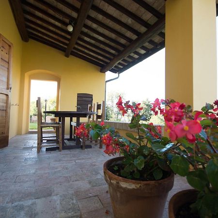 Ferienwohnung Casa Dei Lecci Foligno Exterior foto