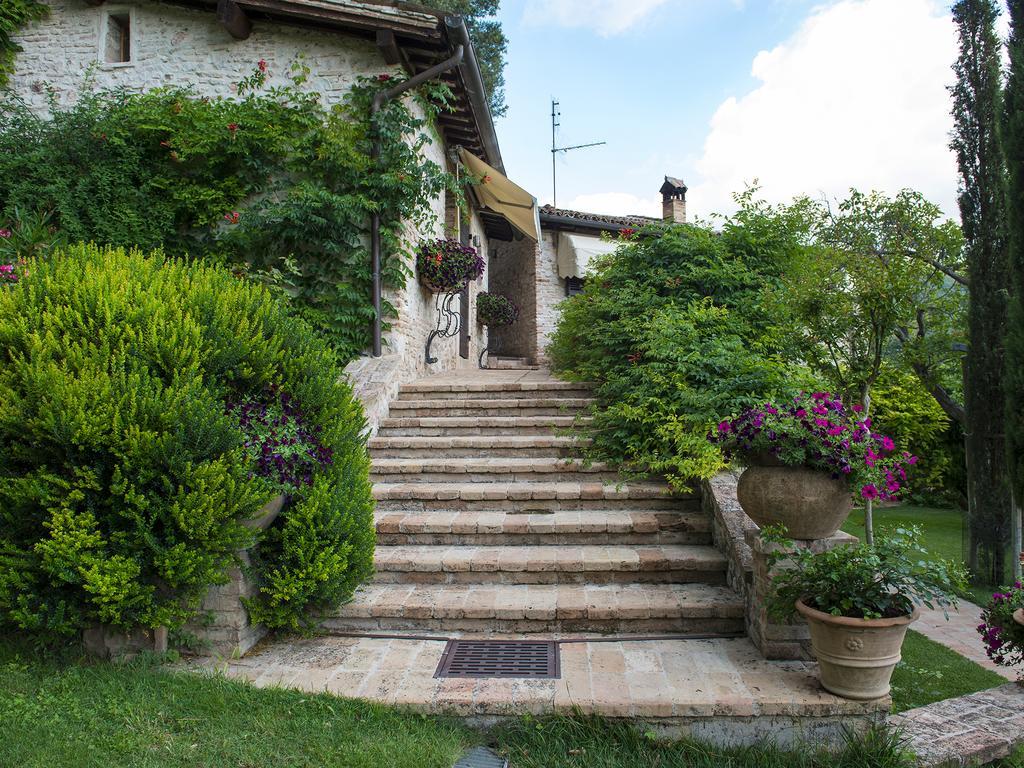 Ferienwohnung Casa Dei Lecci Foligno Exterior foto