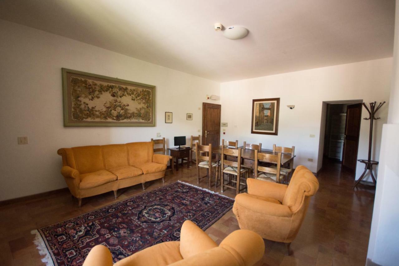 Ferienwohnung Casa Dei Lecci Foligno Exterior foto