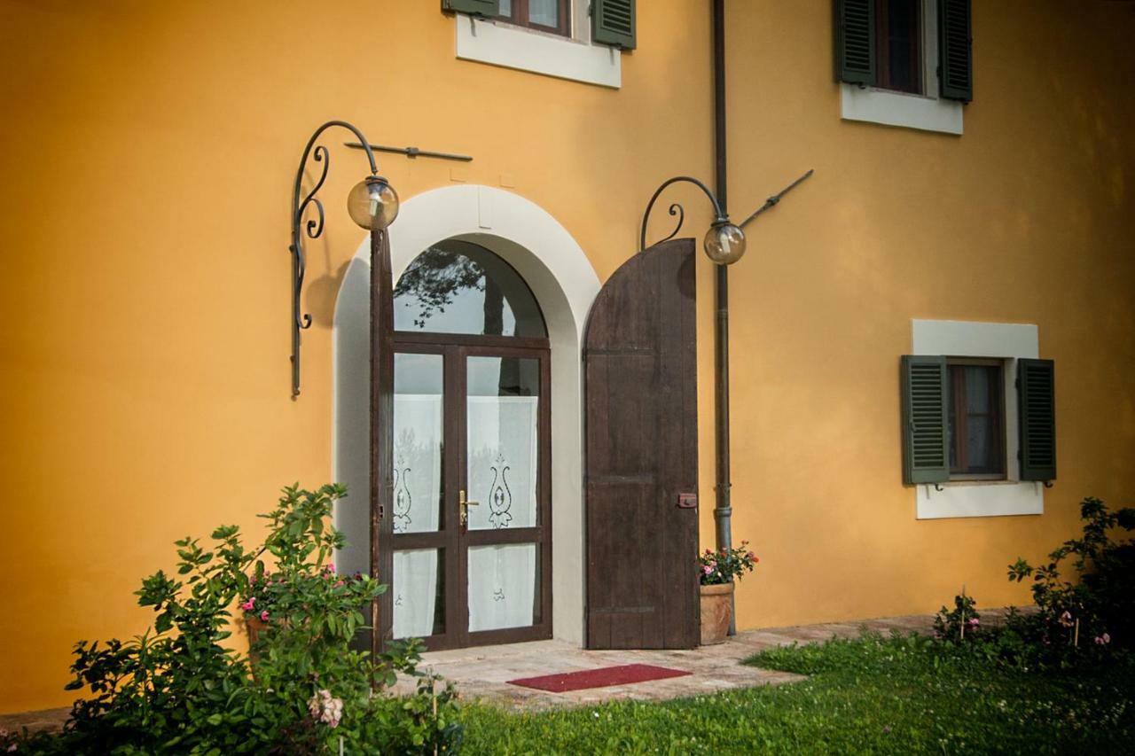 Ferienwohnung Casa Dei Lecci Foligno Exterior foto